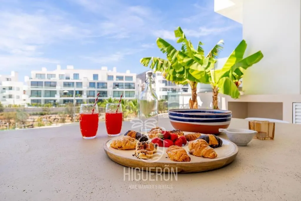 Higueronrentals Casa Linda Malaga Apartment